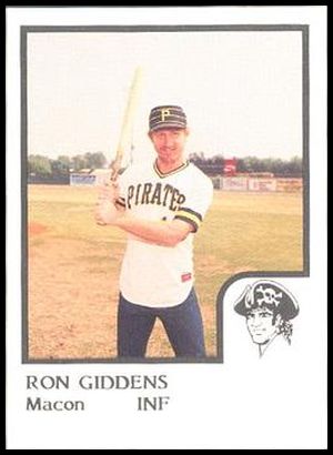 10 Ron Giddens